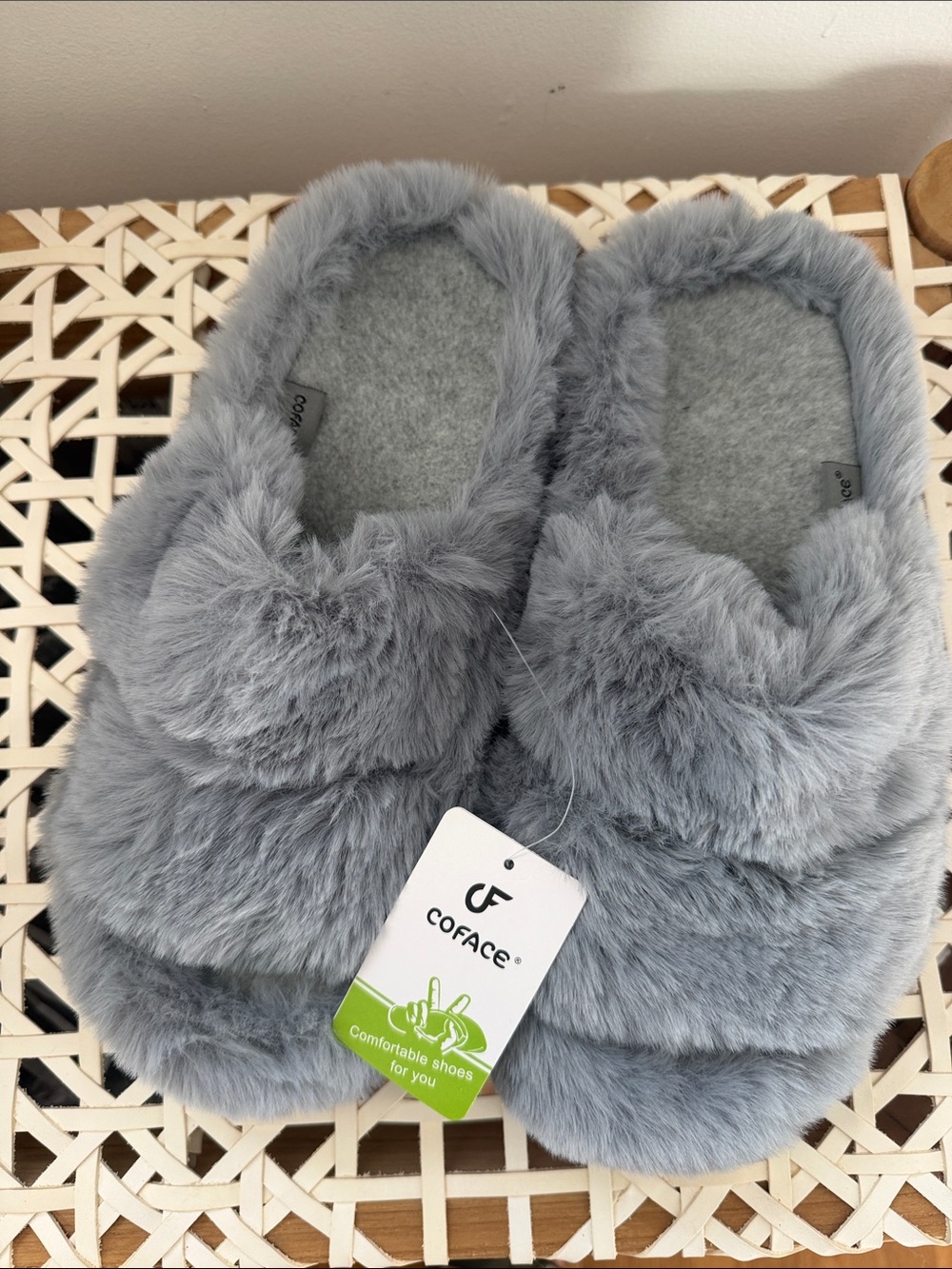 NEW Coface Slippers Sandals furry Gray 8W